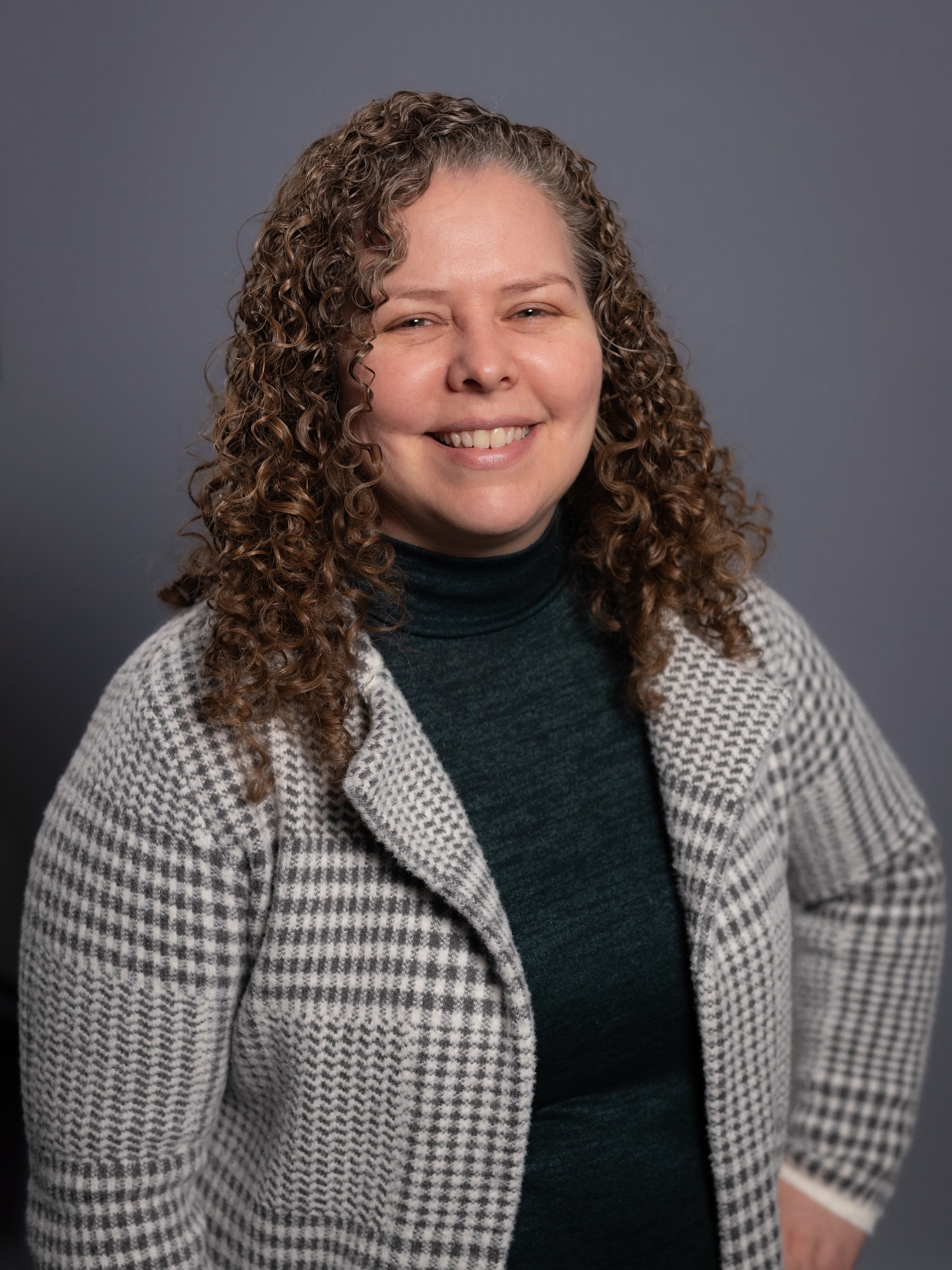 Trish Caldwell Headshot